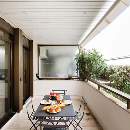 Gray D'albion 1d2 Yourhosthelper *