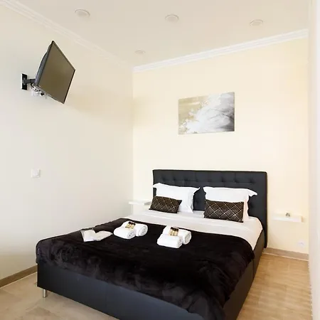 Gray D'albion 1d2 Yourhosthelper Apartment Cannes