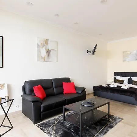 Gray D'albion 1d2 Yourhosthelper Appartement